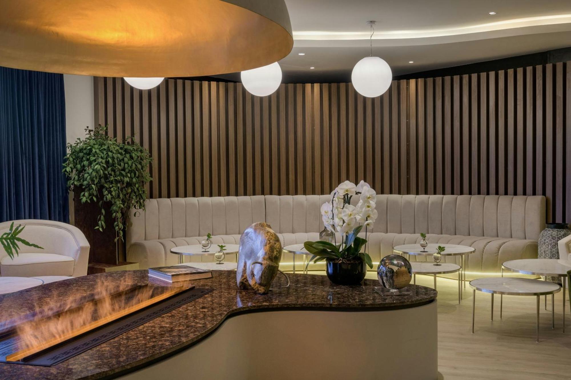 Ac Hotel By Marriott Saint-Julien-En-Genevois Eksteriør billede